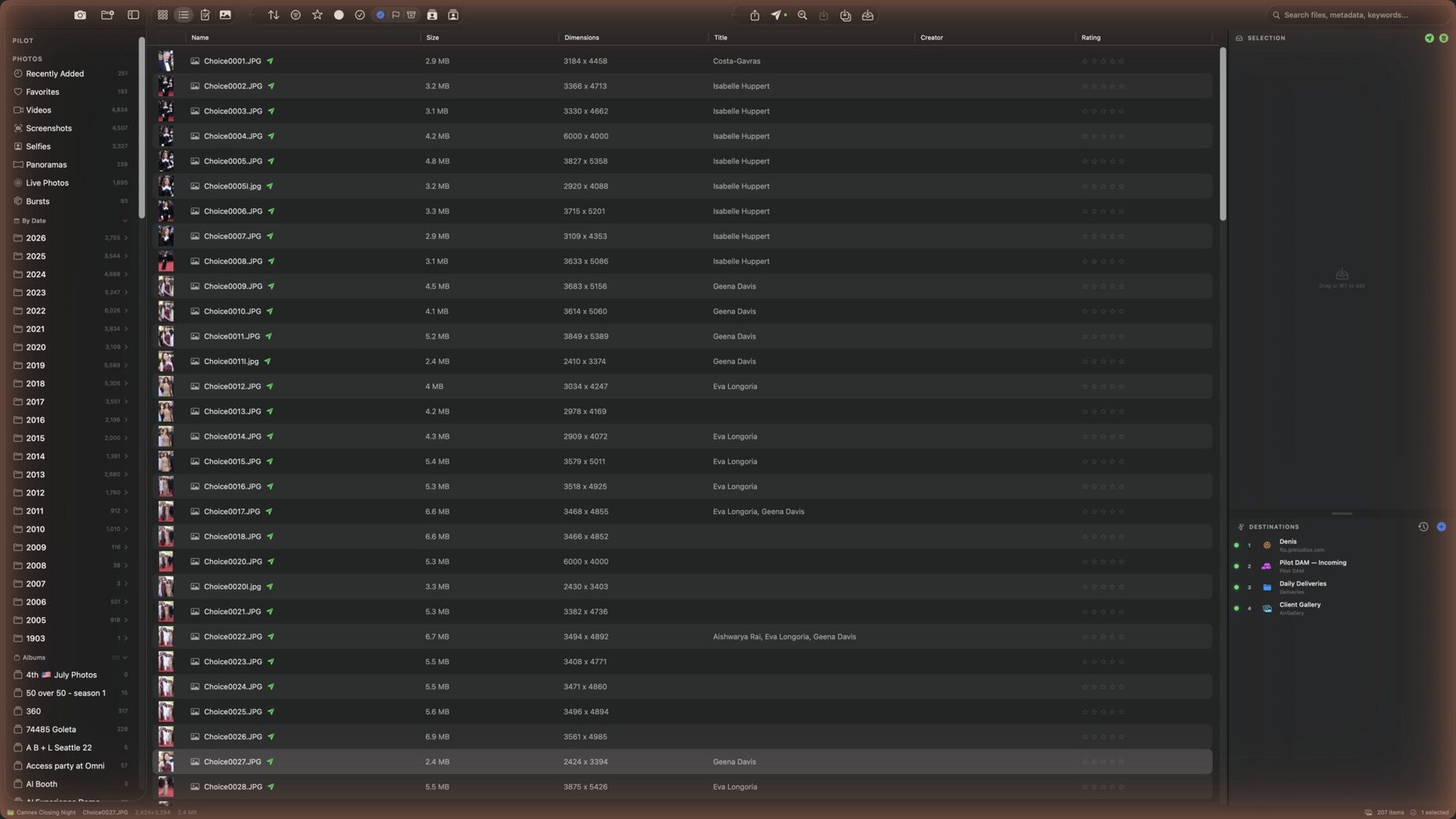 FotoTrafiX list view with IPTC titles, sizes and ratings